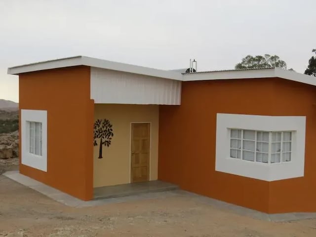 Orange House Self Catering